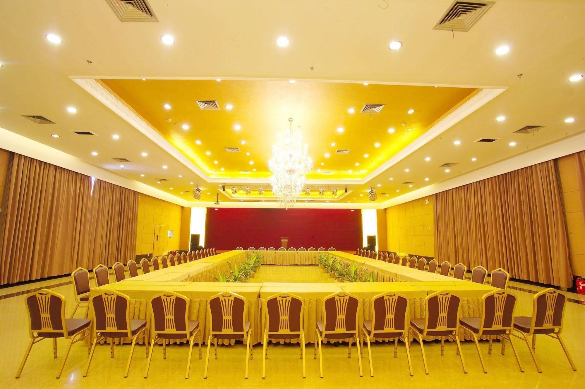 Jinyuan Hotel Wuzhou Exteriör bild